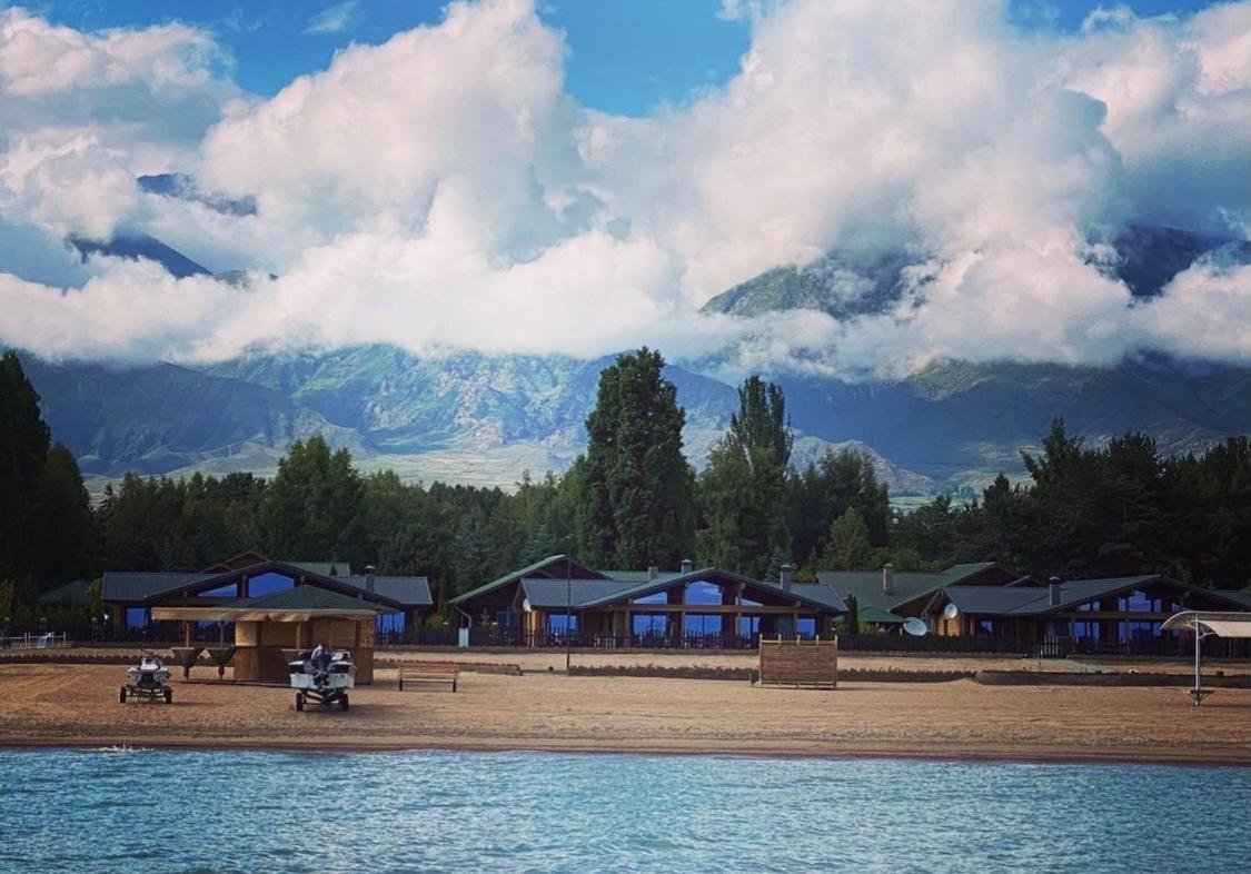 Апартаменты РАДУГА Иссык-Куль Chon-Sary-Oy Экстерьер фото